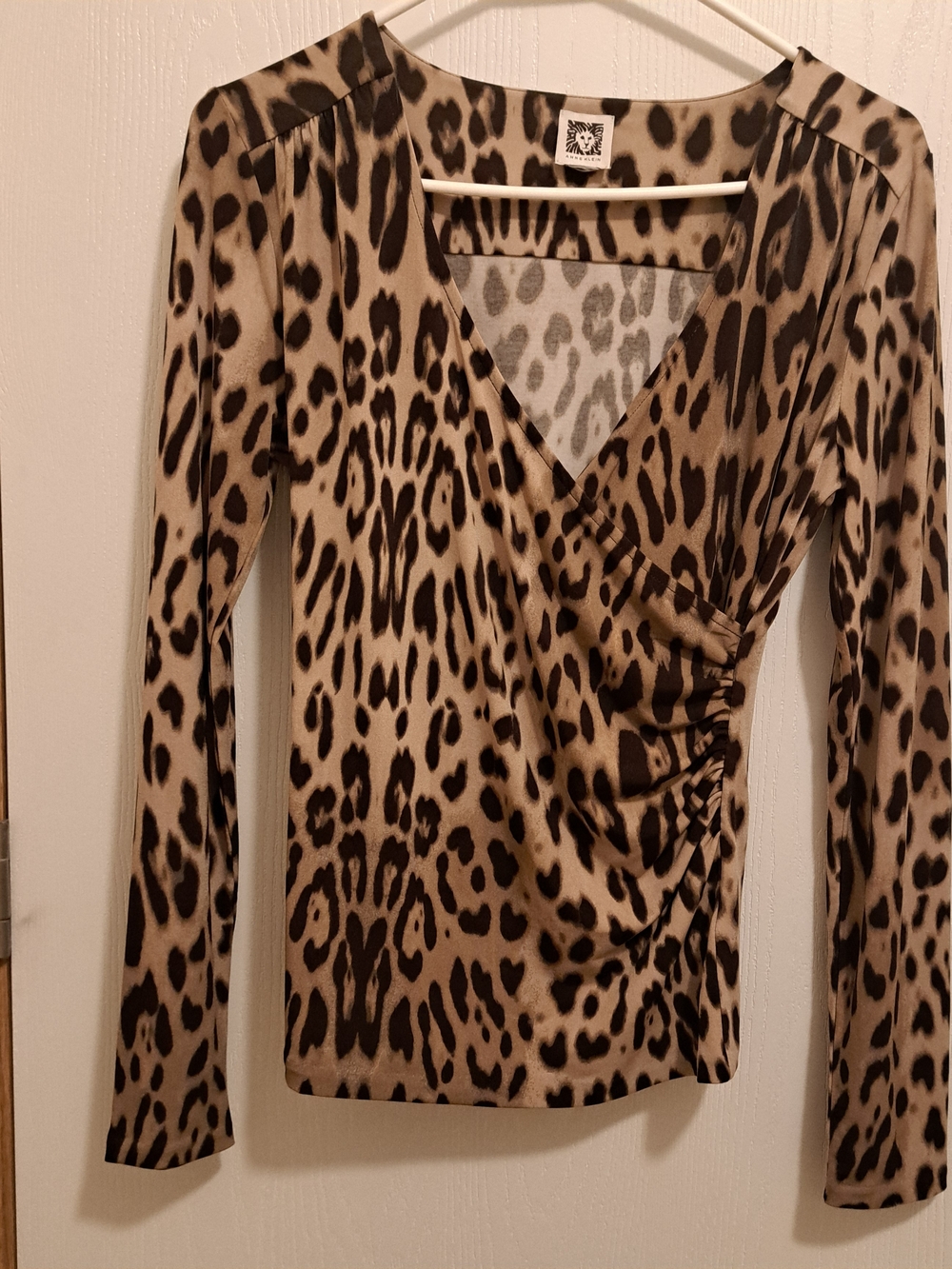 Anne Klein  Size Med Ruched Wrap-Front Leopard Print Long Sleeve Top Beige/Brown